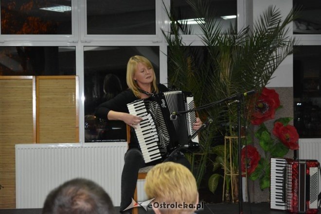 Wieczór z akordeonem w Łysych [ZDJĘCIA] - zdjęcie #11 - eOstroleka.pl
