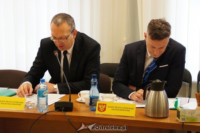 XXXII sesja Rady Miasta: Dla Energi i Sanepidu odznaki a dla aquaparku zwiększona dotacja [ZDJĘCIA] - zdjęcie #30 - eOstroleka.pl