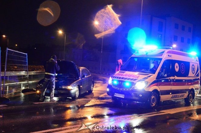 Kolizja na moście w Ostrołęce [28.10.2016] - zdjęcie #18 - eOstroleka.pl