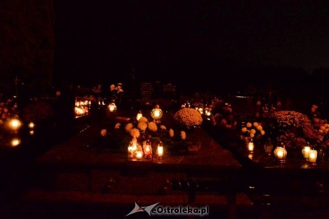 Wszystkich Świętych: Cmentarz nocą [01.11.2016] - zdjęcie #14 - eOstroleka.pl