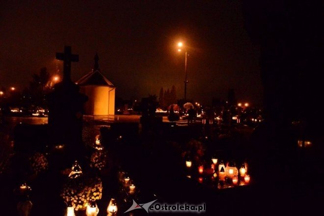 Wszystkich Świętych: Cmentarz nocą [01.11.2016] - zdjęcie #36 - eOstroleka.pl