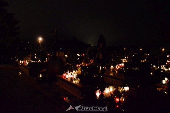 Wszystkich Świętych: Cmentarz nocą [01.11.2016] - zdjęcie #45 - eOstroleka.pl