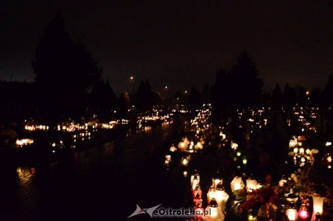 Wszystkich Świętych: Cmentarz nocą [01.11.2016] - zdjęcie #51 - eOstroleka.pl