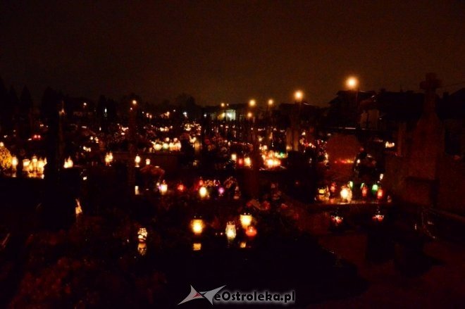 Wszystkich Świętych: Cmentarz nocą [01.11.2016] - zdjęcie #70 - eOstroleka.pl