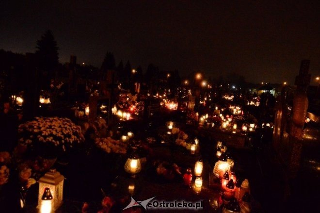Wszystkich Świętych: Cmentarz nocą [01.11.2016] - zdjęcie #74 - eOstroleka.pl