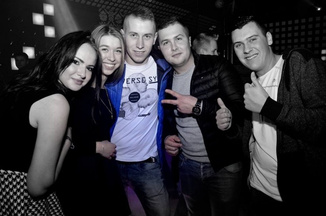 Koncert zespołu Defis w Clubie Ibiza Zalesie [ZDJĘCIA] - zdjęcie #1 - eOstroleka.pl