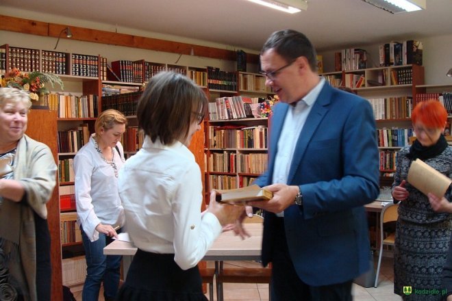 Konkurs recytatorski „Kurpie Zielone w Literaturze” [ZDJĘCIA] - zdjęcie #7 - eOstroleka.pl
