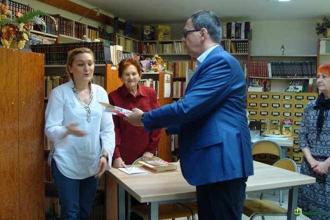 Konkurs recytatorski „Kurpie Zielone w Literaturze” [ZDJĘCIA] - zdjęcie #2 - eOstroleka.pl