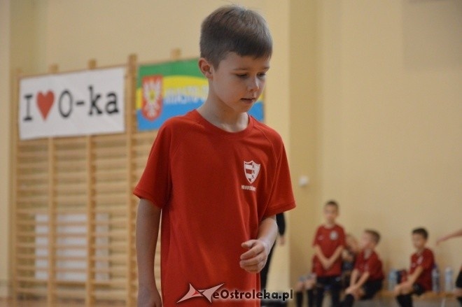 Turniej rocznika 2009 w Ostrołęce [07.11.2016] - zdjęcie #23 - eOstroleka.pl