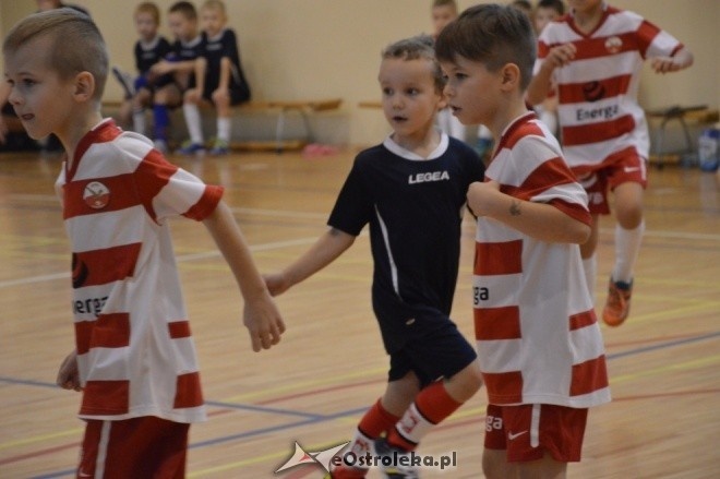 Turniej rocznika 2009 w Ostrołęce [07.11.2016] - zdjęcie #20 - eOstroleka.pl