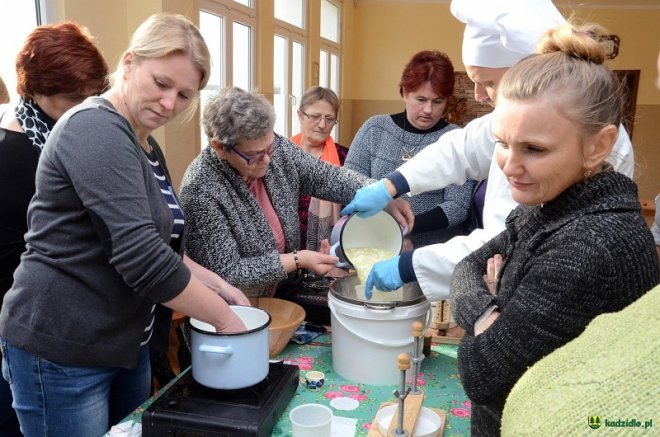 Piasecznia: O tradycyjnych serach z kurpiowskiego mleka [ZDJĘCIA] - zdjęcie #36 - eOstroleka.pl