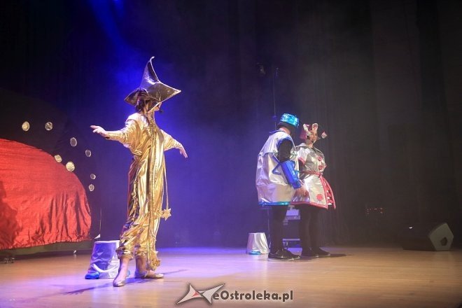 Kosmolenie z edukacją ekologiczną w Ostrołęckim Centrum Kultury [ZDJĘCIA] - zdjęcie #4 - eOstroleka.pl
