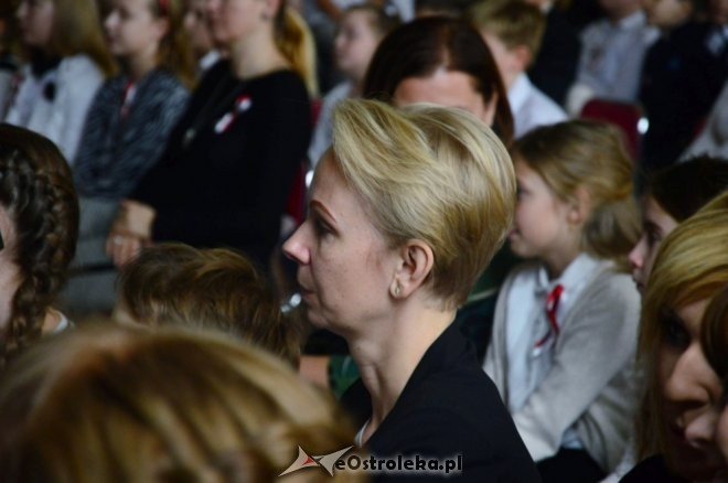 Święto Niepodległości w ostrołęckich szkołach [10.11.2016] - zdjęcie #33 - eOstroleka.pl