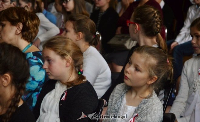 Święto Niepodległości w ostrołęckich szkołach [10.11.2016] - zdjęcie #45 - eOstroleka.pl