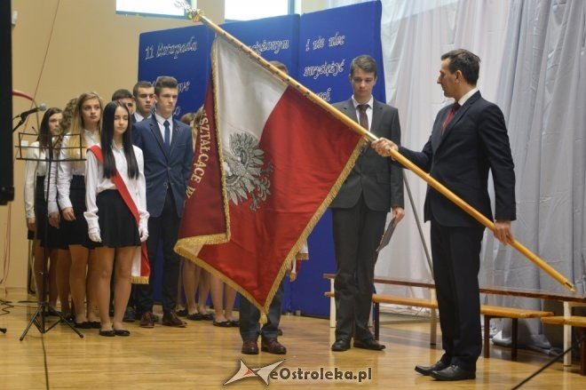 Święto Niepodległości w ostrołęckich szkołach [10.11.2016] - zdjęcie #18 - eOstroleka.pl