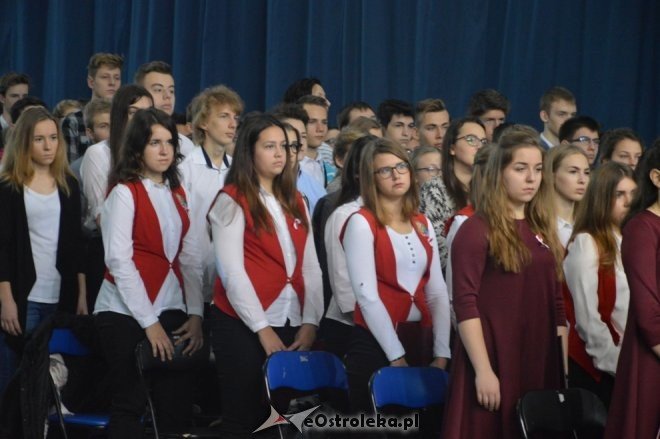 Święto Niepodległości w ostrołęckich szkołach [10.11.2016] - zdjęcie #19 - eOstroleka.pl