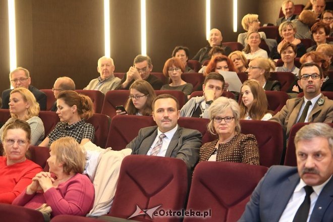 Konferencja naukowa z wykładem i spektaklem na 1050. rocznicę Chrztu Polski [ZDJĘCIA] - zdjęcie #5 - eOstroleka.pl