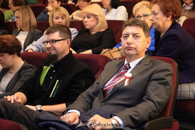 Konferencja naukowa z wykładem i spektaklem na 1050. rocznicę Chrztu Polski [ZDJĘCIA] - zdjęcie #9 - eOstroleka.pl