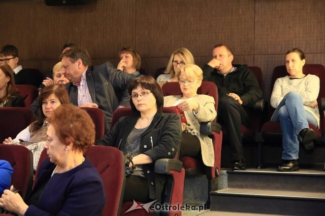 Konferencja naukowa z wykładem i spektaklem na 1050. rocznicę Chrztu Polski [ZDJĘCIA] - zdjęcie #14 - eOstroleka.pl