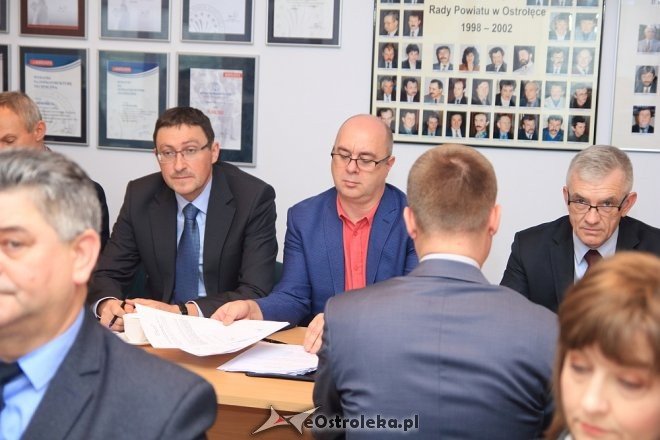Sesja Rady Powiatu zakończona odbiorem inwestycji drogowej [10.11.2016] - zdjęcie #17 - eOstroleka.pl
