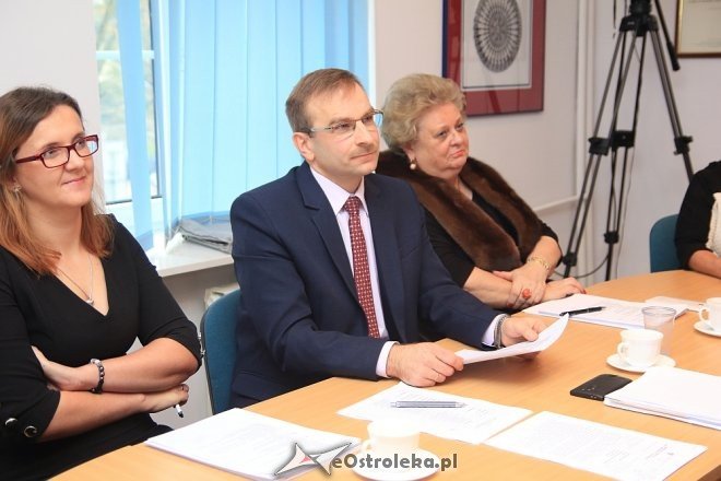 Sesja Rady Powiatu zakończona odbiorem inwestycji drogowej [10.11.2016] - zdjęcie #3 - eOstroleka.pl