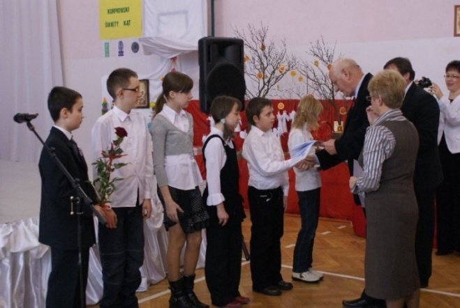 Jasełka w Szkole Podstawowej nr 6 (15.12.09) - zdjęcie #20 - eOstroleka.pl