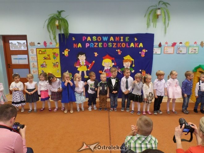 Pasowanie na przedszkolaka w miejskiej „ósemce” [ZDJĘCIA] - zdjęcie #1 - eOstroleka.pl