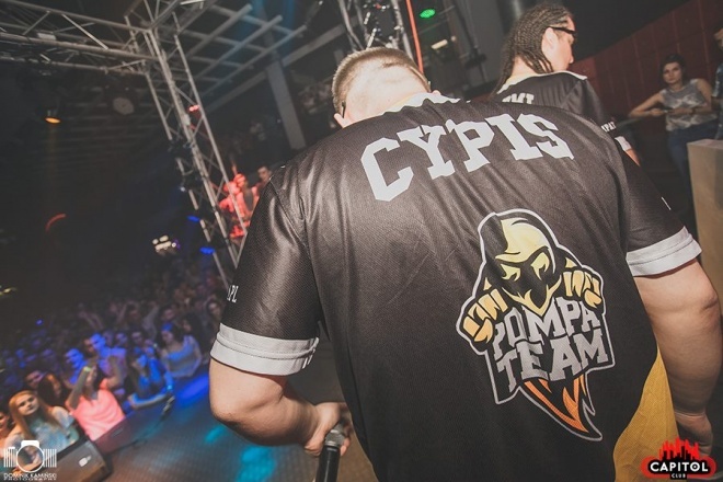 CYPIS & Kriswell - Noc Wariatów w Clubie Capitol Sypniewo [ZDJĘCIA] - zdjęcie #14 - eOstroleka.pl