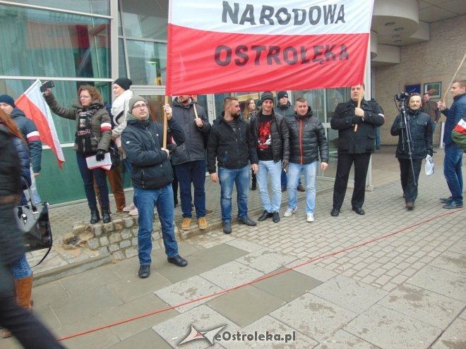 Ostrołęczanie na Marszu Niepodległości [WIDEO, ZDJĘCIA] - zdjęcie #8 - eOstroleka.pl