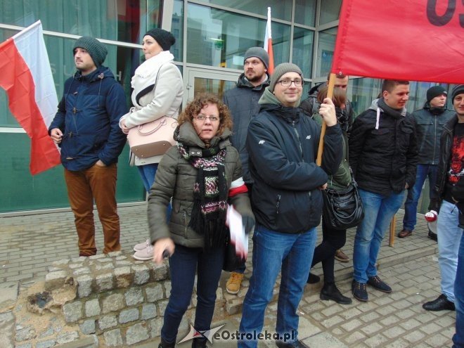 Ostrołęczanie na Marszu Niepodległości [WIDEO, ZDJĘCIA] - zdjęcie #5 - eOstroleka.pl