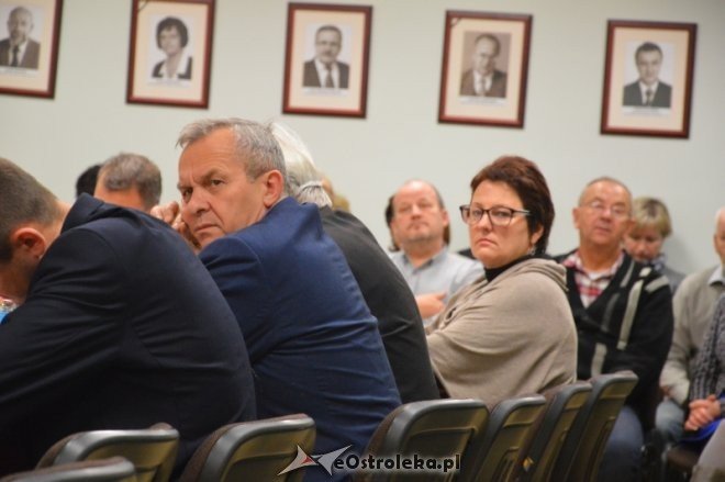 Nadzwyczajna sesja Rady Miasta Ostrołęki [15.11.2016] - zdjęcie #6 - eOstroleka.pl
