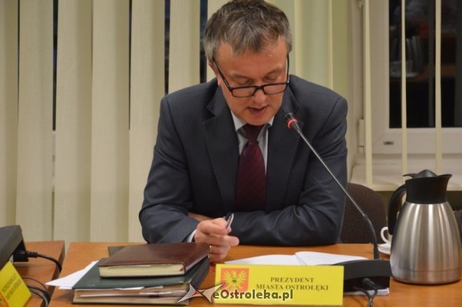 Nadzwyczajna sesja Rady Miasta Ostrołęki [15.11.2016] - zdjęcie #3 - eOstroleka.pl