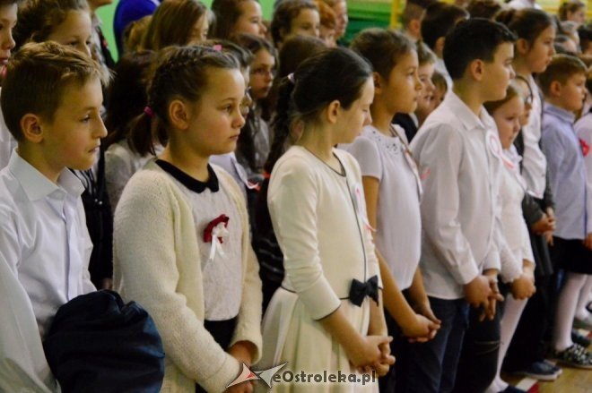 Święto Niepodległości w Szkole Podstawowej nr 2 [17.11.2016] - zdjęcie #19 - eOstroleka.pl