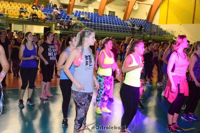 Maraton zumba fitness w Ostrołęce [20.11.2016] - zdjęcie #31 - eOstroleka.pl
