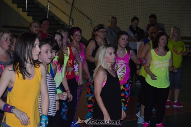 Maraton zumba fitness w Ostrołęce [20.11.2016] - zdjęcie #23 - eOstroleka.pl