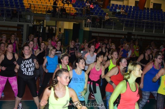 Maraton zumba fitness w Ostrołęce [20.11.2016] - zdjęcie #20 - eOstroleka.pl