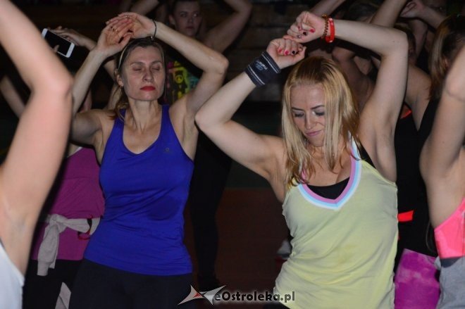 Maraton zumba fitness w Ostrołęce [20.11.2016] - zdjęcie #16 - eOstroleka.pl