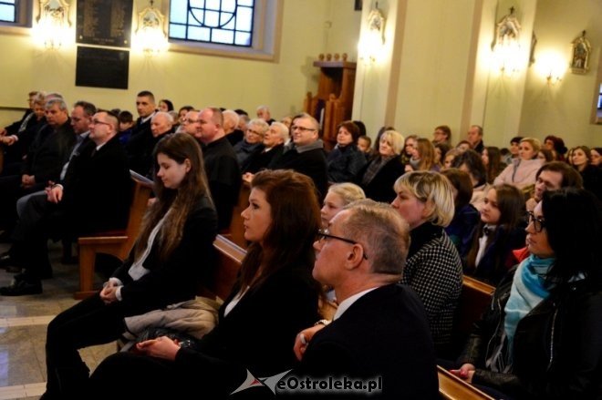 Jerzy Hoffman z wyróżnieniem Narodowi i Ojczyźnie [21.11.2016] - zdjęcie #11 - eOstroleka.pl