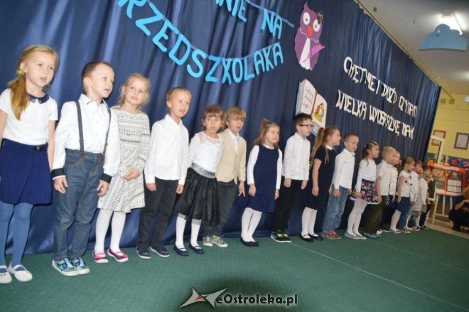 Pasowanie na przedszkolaka w „Tęczowej Krainie” [ZDJĘCIA] - zdjęcie #3 - eOstroleka.pl