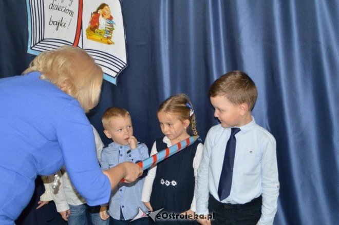 Pasowanie na przedszkolaka w „Tęczowej Krainie” [ZDJĘCIA] - zdjęcie #10 - eOstroleka.pl