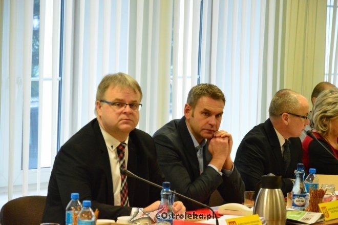 Sesja Rady Miasta Ostrołęki [24.11.2016] - zdjęcie #4 - eOstroleka.pl