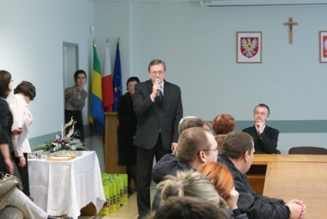 Wręcznie kluczy do bowego bloku OTBS (18.12.09) - zdjęcie #17 - eOstroleka.pl