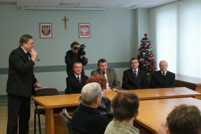 Wręcznie kluczy do bowego bloku OTBS (18.12.09) - zdjęcie #16 - eOstroleka.pl