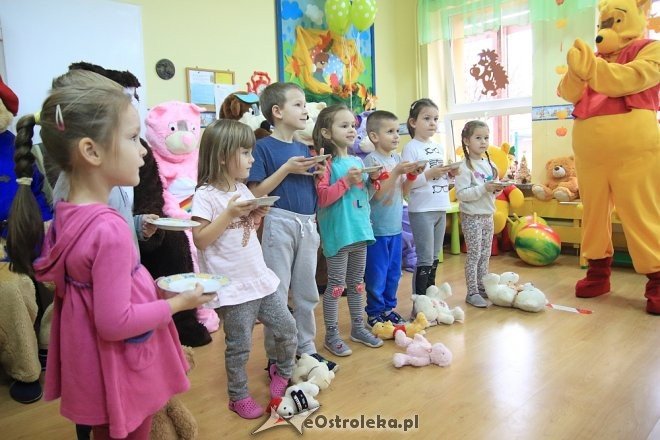 Dzień pluszowego misia w miejskiej „siedemnastce” [25.11.2016] - zdjęcie #58 - eOstroleka.pl