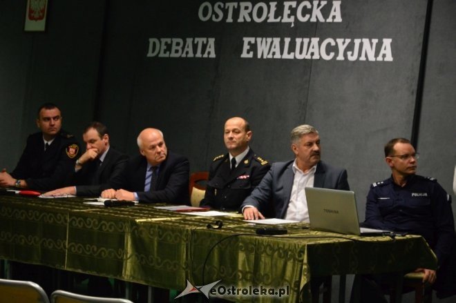 Debata o bezpieczeństwie w Ostrołęce i powiecie ostrołęckim [29.11.2016] - zdjęcie #42 - eOstroleka.pl