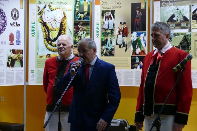 Delegacje z Litwy i Ukrainy z wizytą w powiecie ostrołęckim [ZDJĘCIA] - zdjęcie #1 - eOstroleka.pl