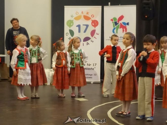 Przedszkolaki z „Krainy Misiów” promowali w Warszawie „małą ojczyznę” [ZDJĘCIA] - zdjęcie #7 - eOstroleka.pl
