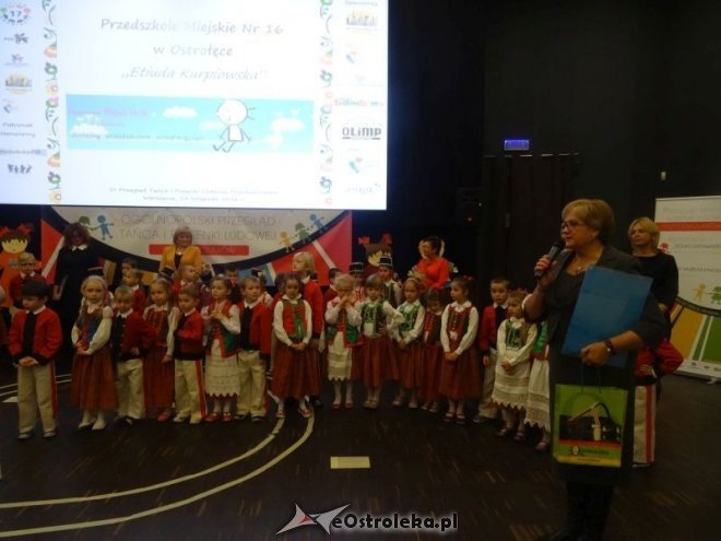 Przedszkolaki z „Krainy Misiów” promowali w Warszawie „małą ojczyznę” [ZDJĘCIA] - zdjęcie #14 - eOstroleka.pl