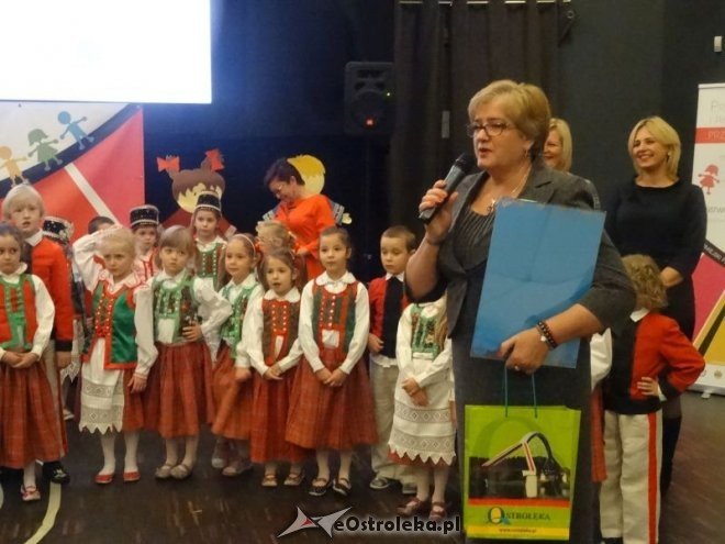 Przedszkolaki z „Krainy Misiów” promowali w Warszawie „małą ojczyznę” [ZDJĘCIA] - zdjęcie #15 - eOstroleka.pl