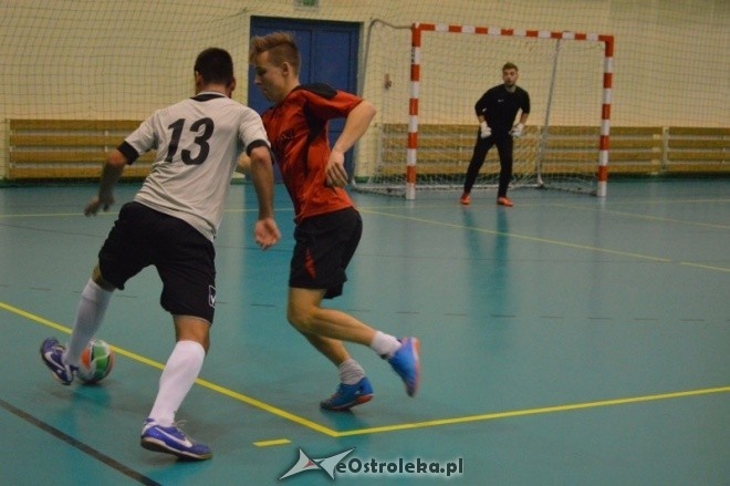 Nocna Liga Futsalu - 2. kolejka [02.12.2016] - zdjęcie #30 - eOstroleka.pl